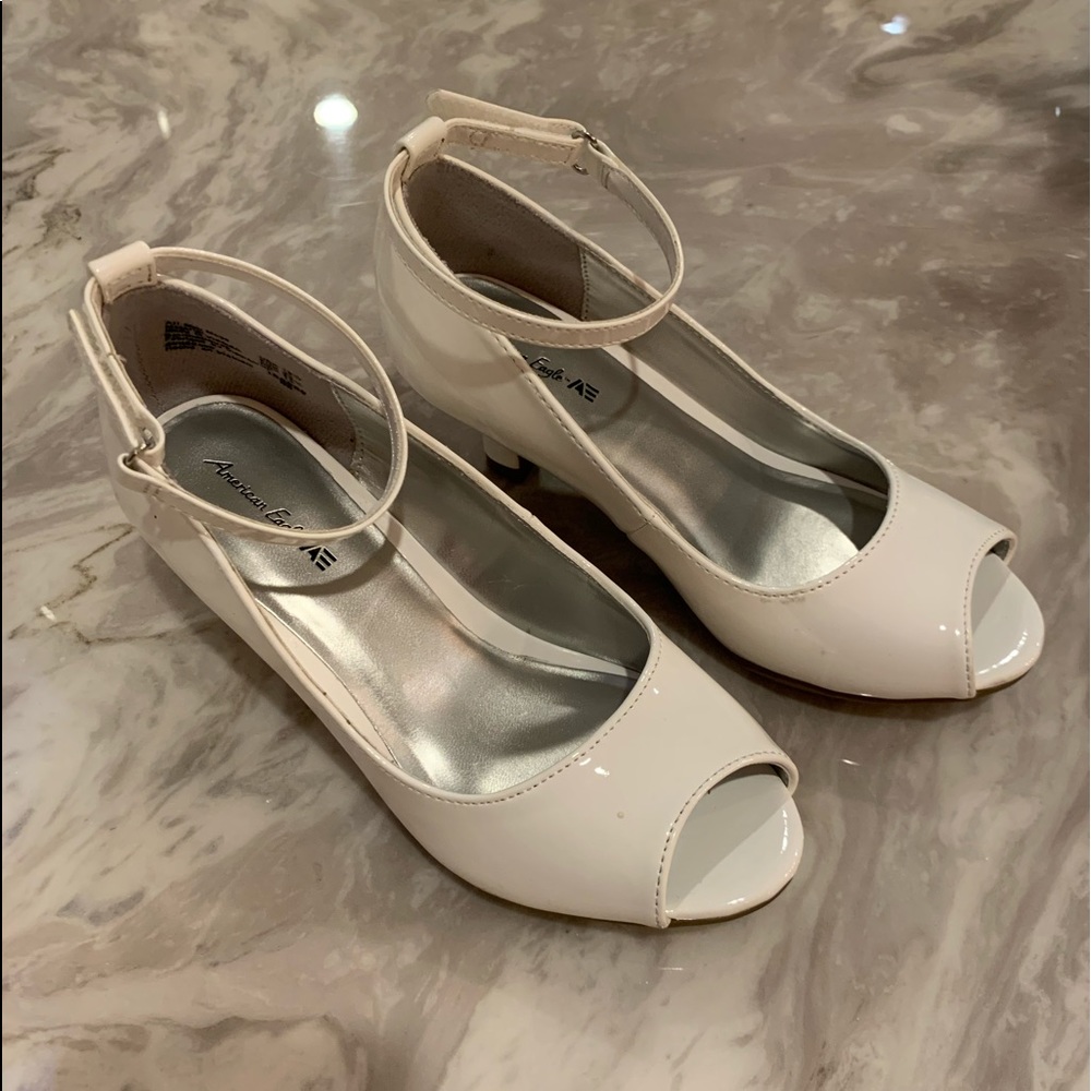 American Eagle White Girls Heel Dress Shoes